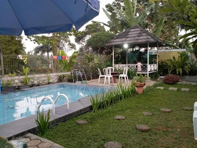 Villa Sentebale Bogor Exterior foto